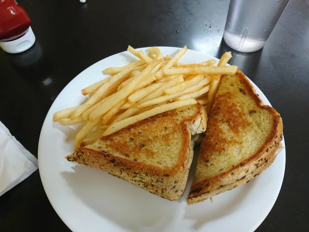 Grilled Ham and Cheese w Fries