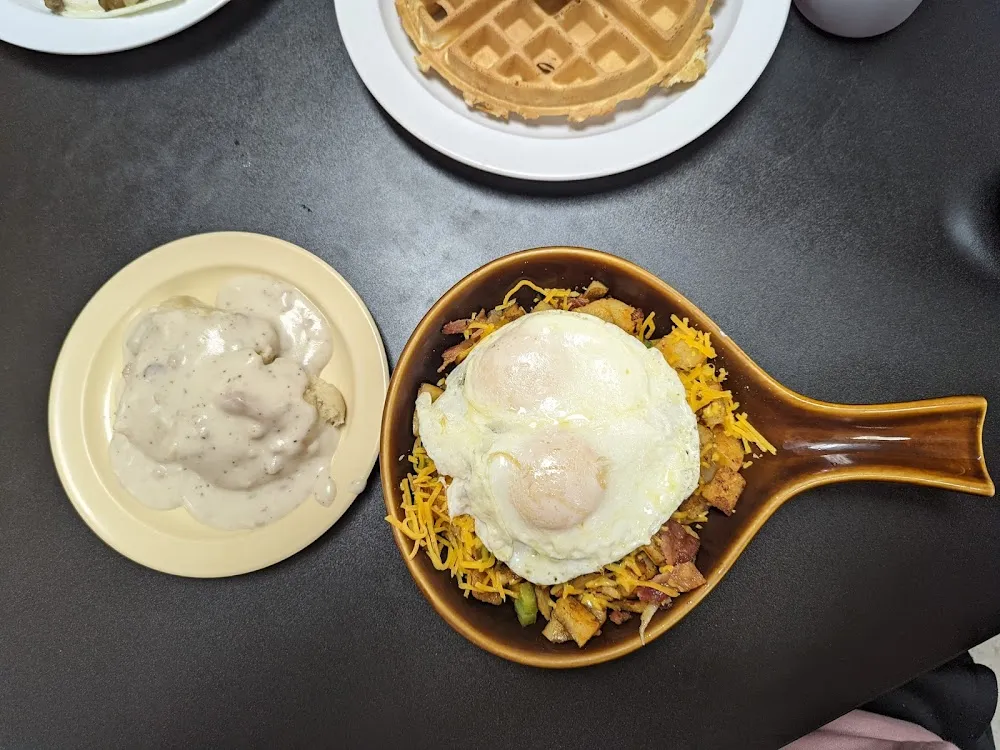 POAC Eggs and Untry Gravy